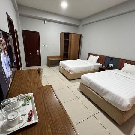 Hotel Golf Coast Kinshasa Ngoại thất bức ảnh